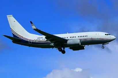 Boeing 737-700 Passenger