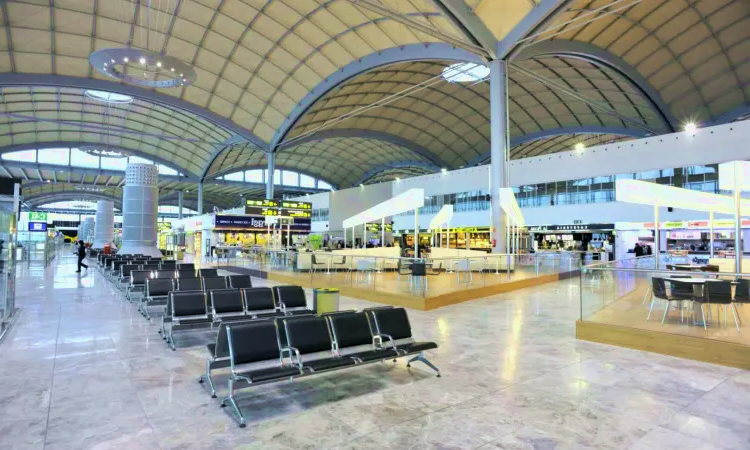 Alicante–Elche Airport