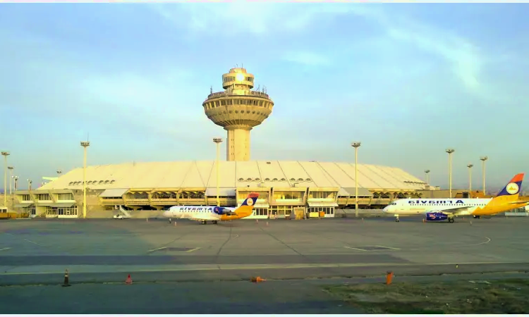 Zvartnots International Airport