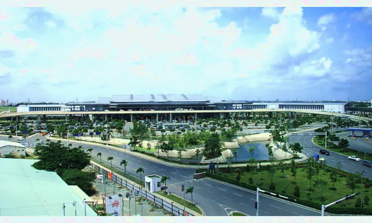 Tân Sơn Nhất International Airport